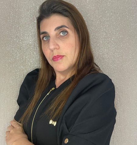 Dra Thais de Oliveira